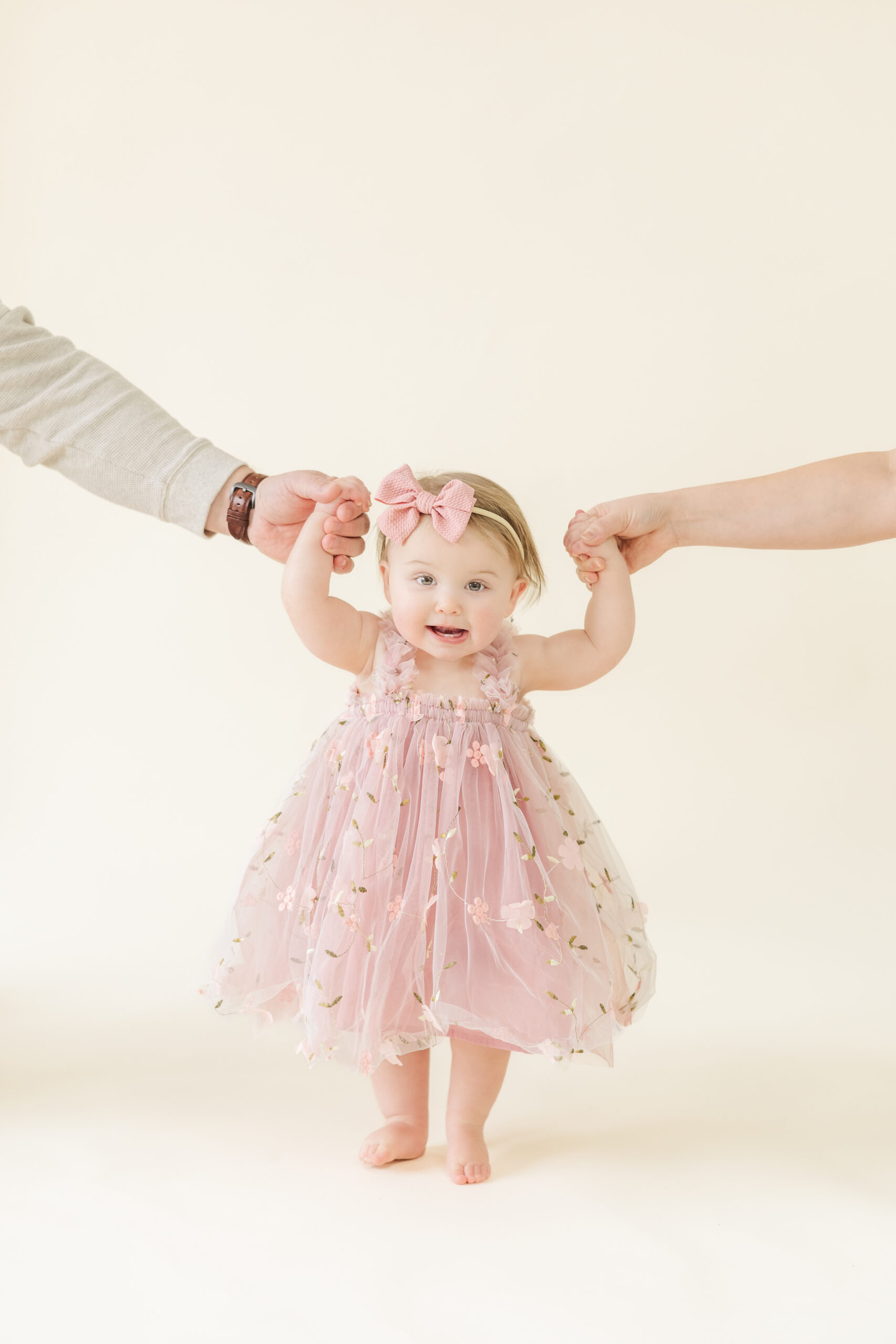 Howell Michigan - Co Studio - Cake Smash - Natural Light